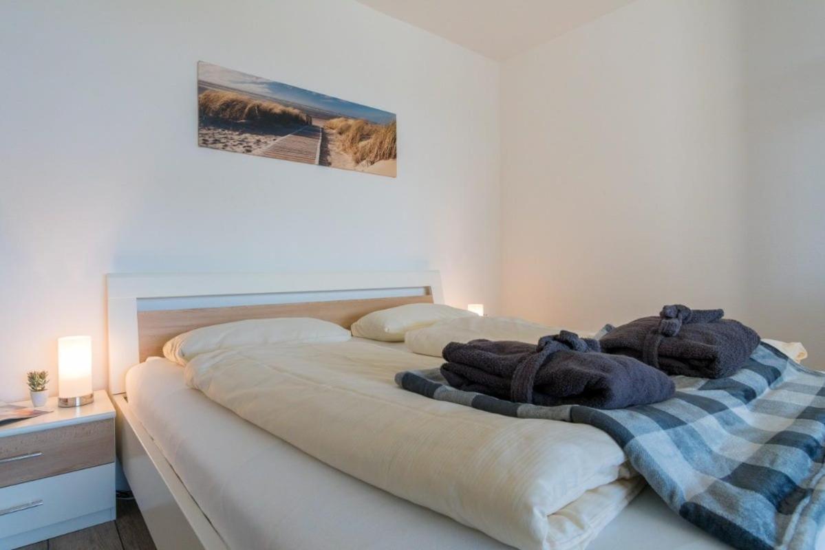 Ferienwohnung Sandkueste Mit Strandkorb & Indoor Spielplatz 하일리겐하펜 외부 사진